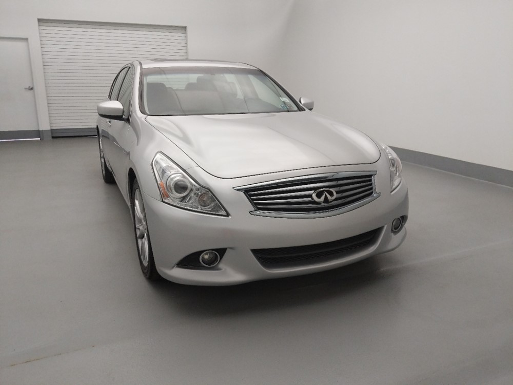 2010 INFINITI G37 - Passenger Front Hood