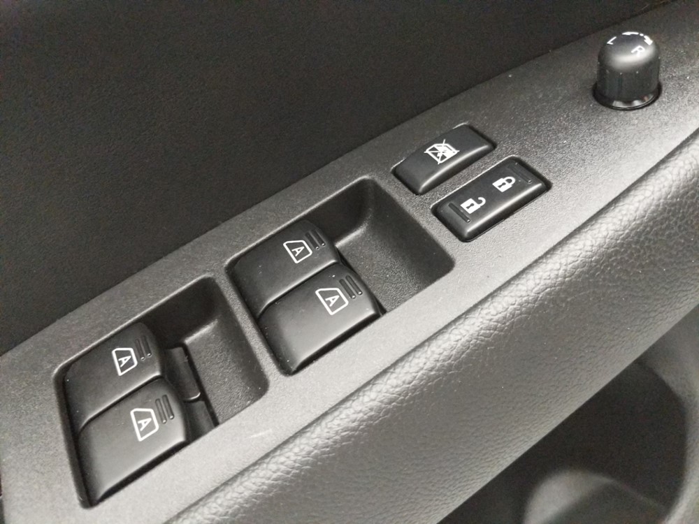 2010 INFINITI G37 - Driver Power Windows/Lock Control