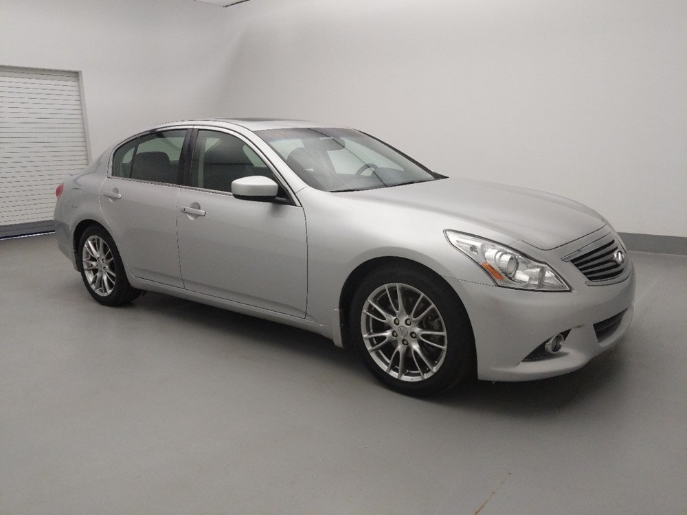 2010 INFINITI G37 - Passenger Front Side