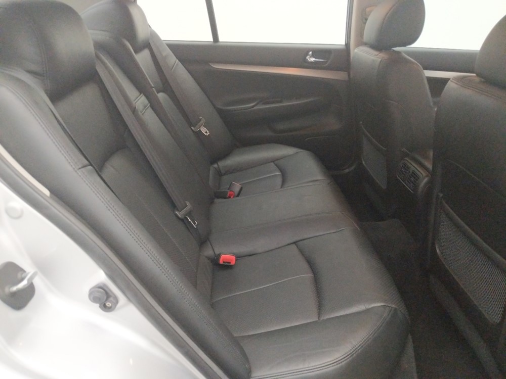 2010 INFINITI G37 - Passenger Rear Seat