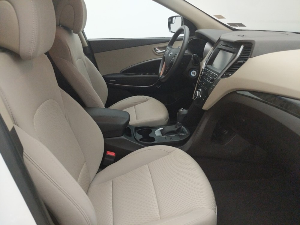 2017 Hyundai Santa Fe - Passenger Front Seat