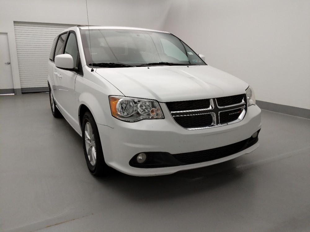 2018 Dodge Grand Caravan - Passenger Front Hood