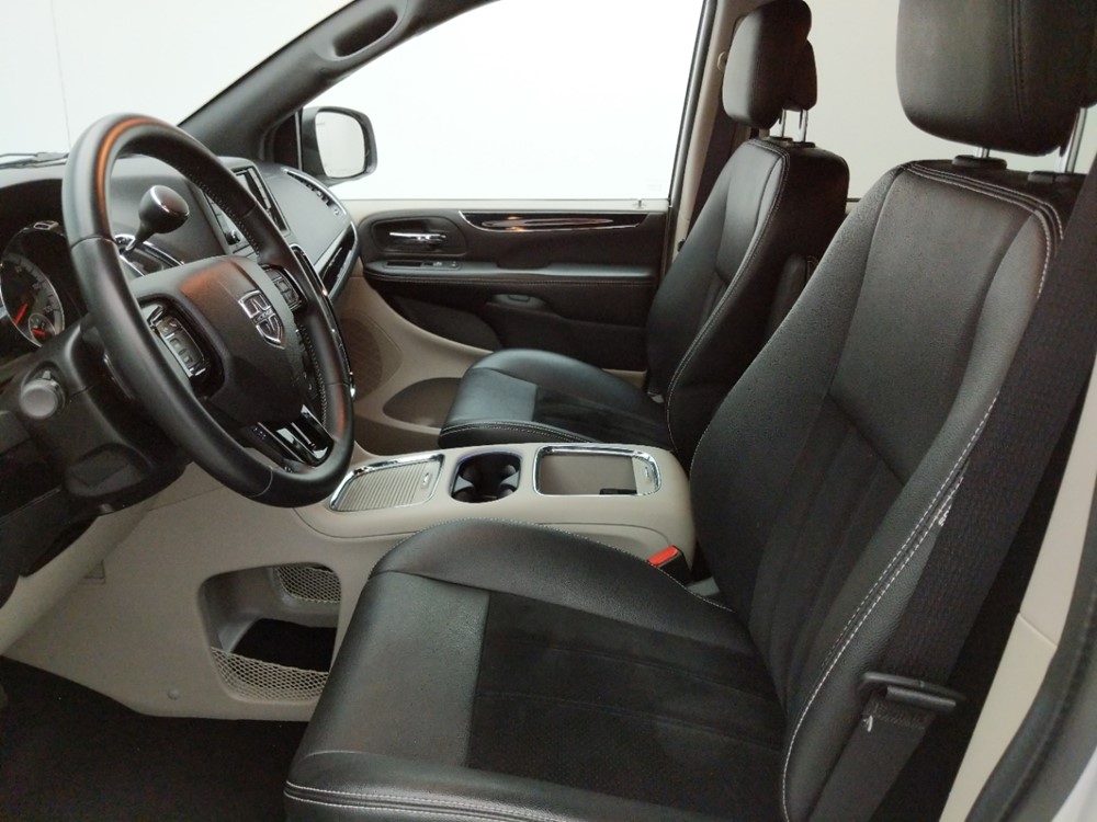 2018 Dodge Grand Caravan - Driver Front Seat