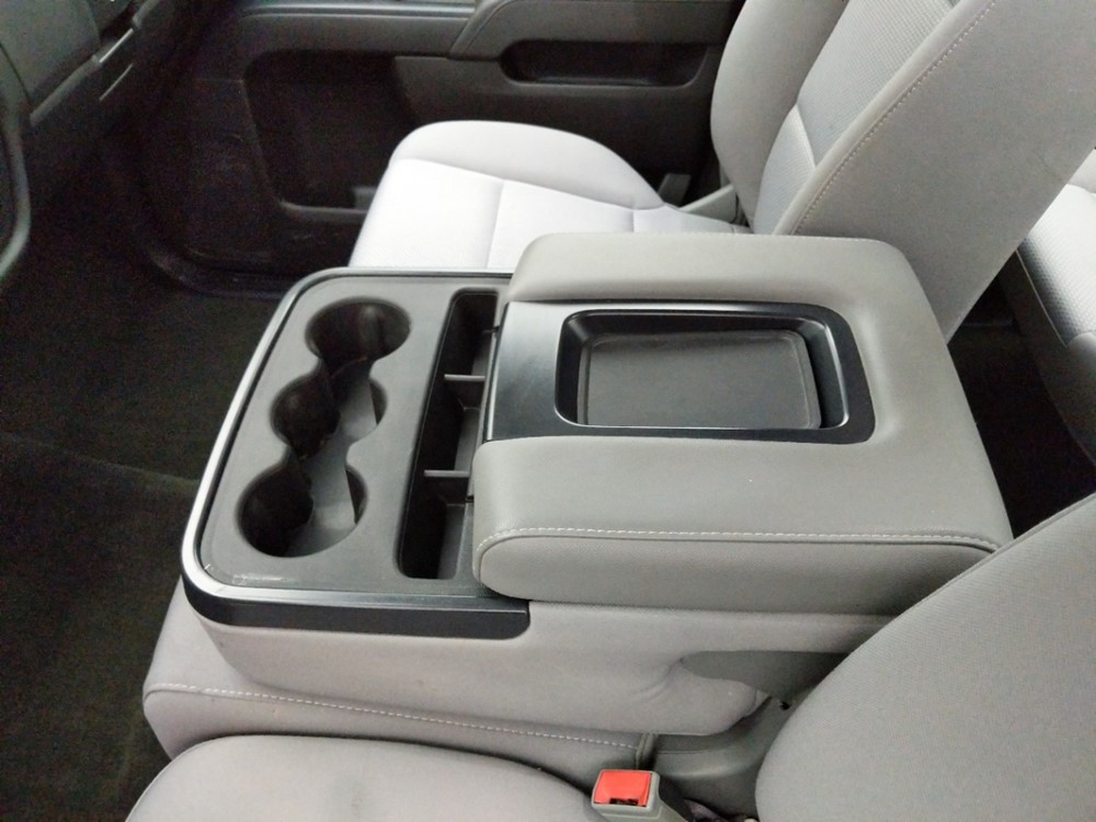 2017 Chevrolet Silverado 1500 - Center Console/Cup Holders