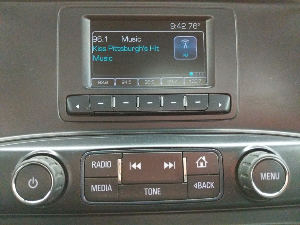 2017 Chevrolet Silverado 1500 - Stereo Package