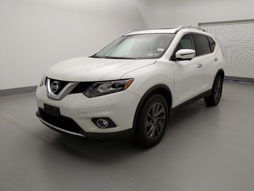 2016 Nissan Rogue - Driver Front Bumper