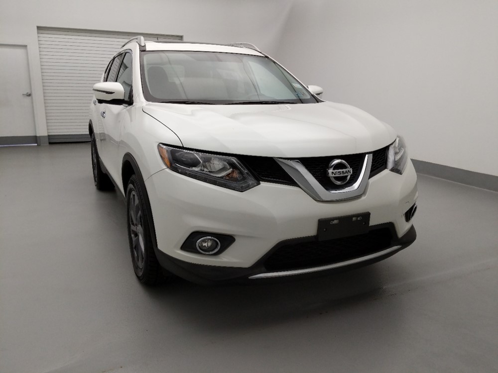 2016 Nissan Rogue - Passenger Front Hood