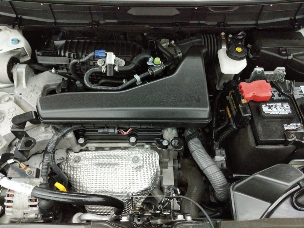 2016 Nissan Rogue - Engine