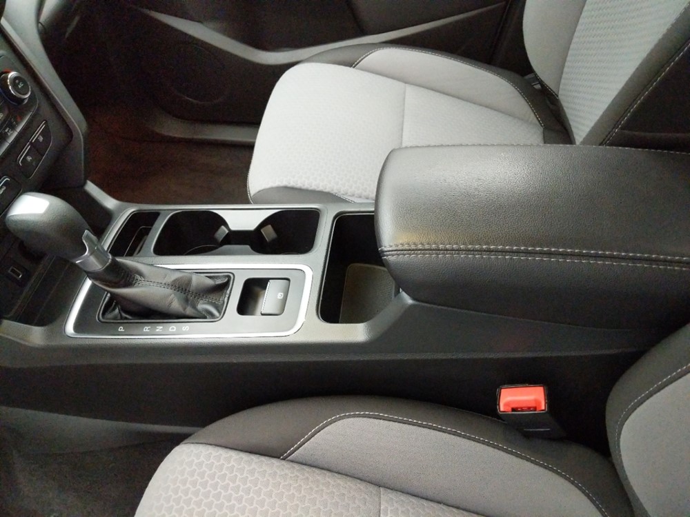 2017 Ford Escape - Center Console/Cup Holders
