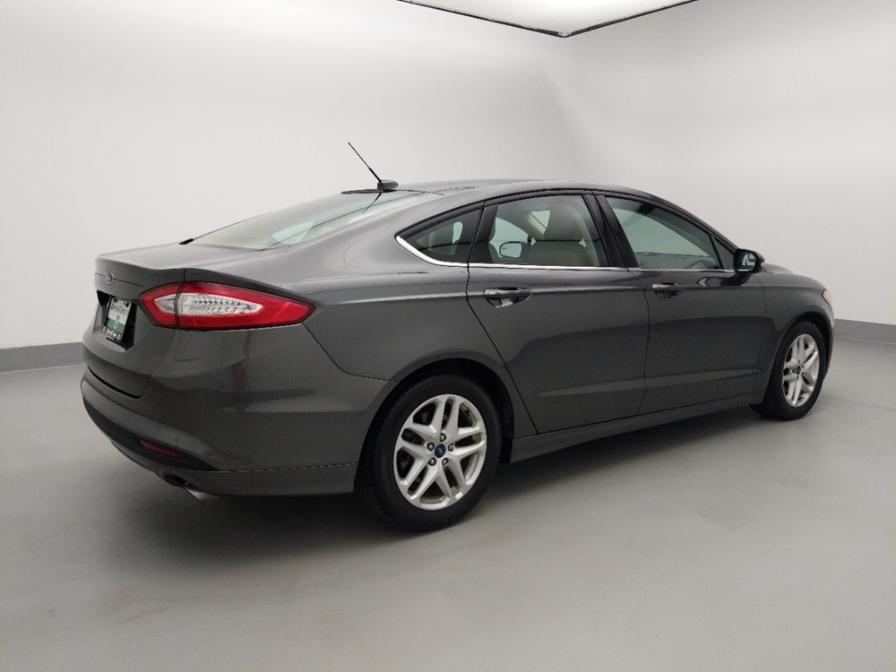 2016 Ford Fusion - Passenger Rear Side