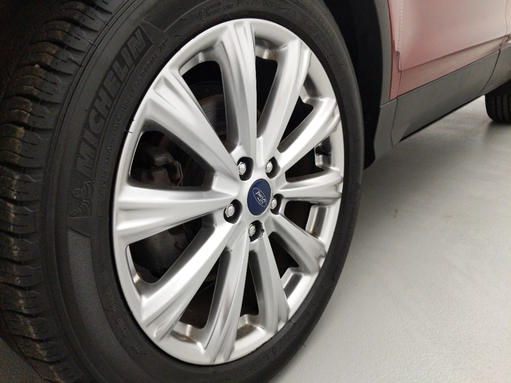 2017 Ford Escape - Wheel