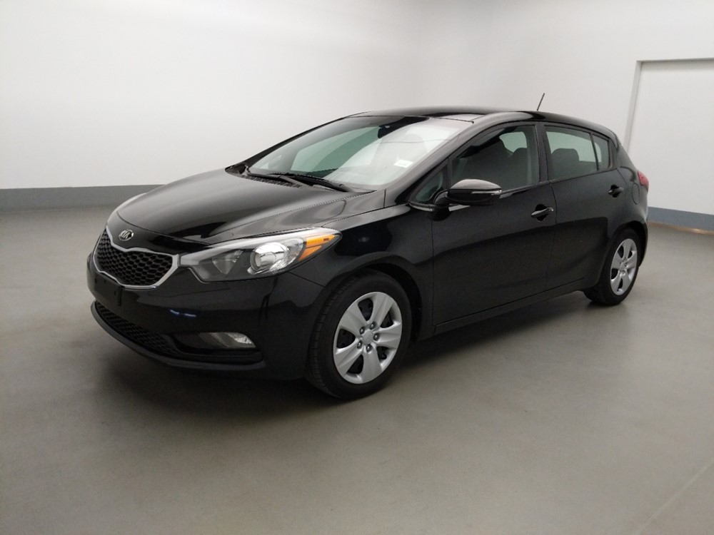 Used 2016 Kia Forte5 Driver Front Bumper