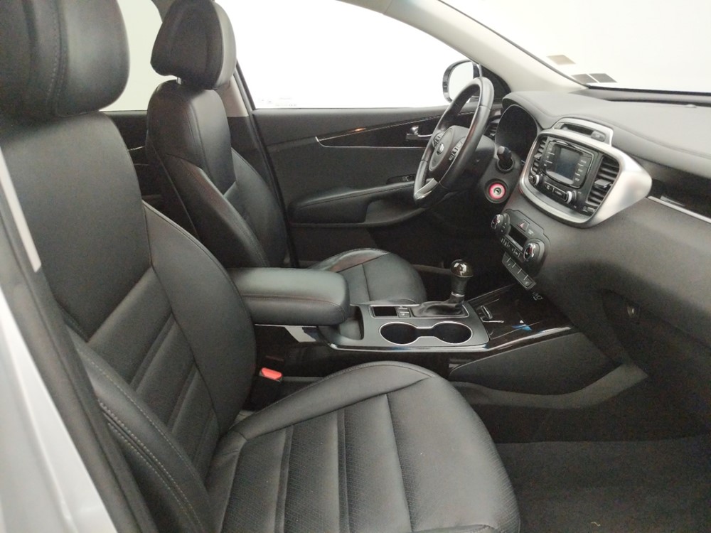 2016 Kia Sorento - Passenger Front Seat