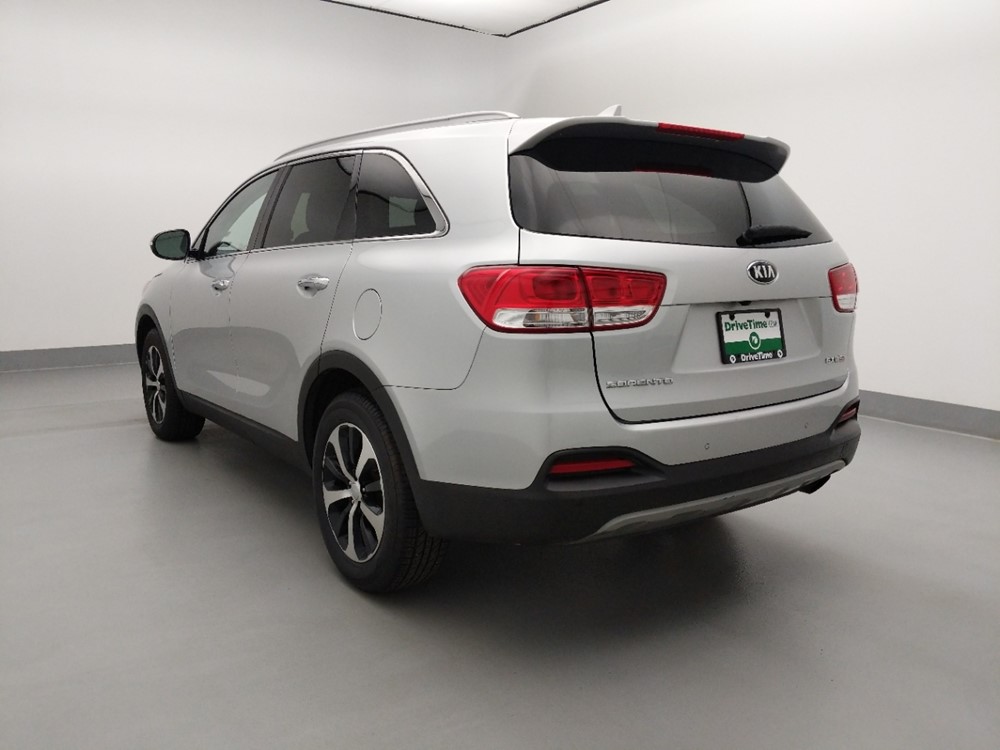 2016 Kia Sorento - Driver Rear Bumper