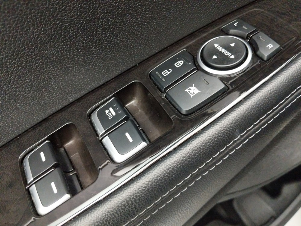 2016 Kia Sorento - Driver Power Windows/Lock Control