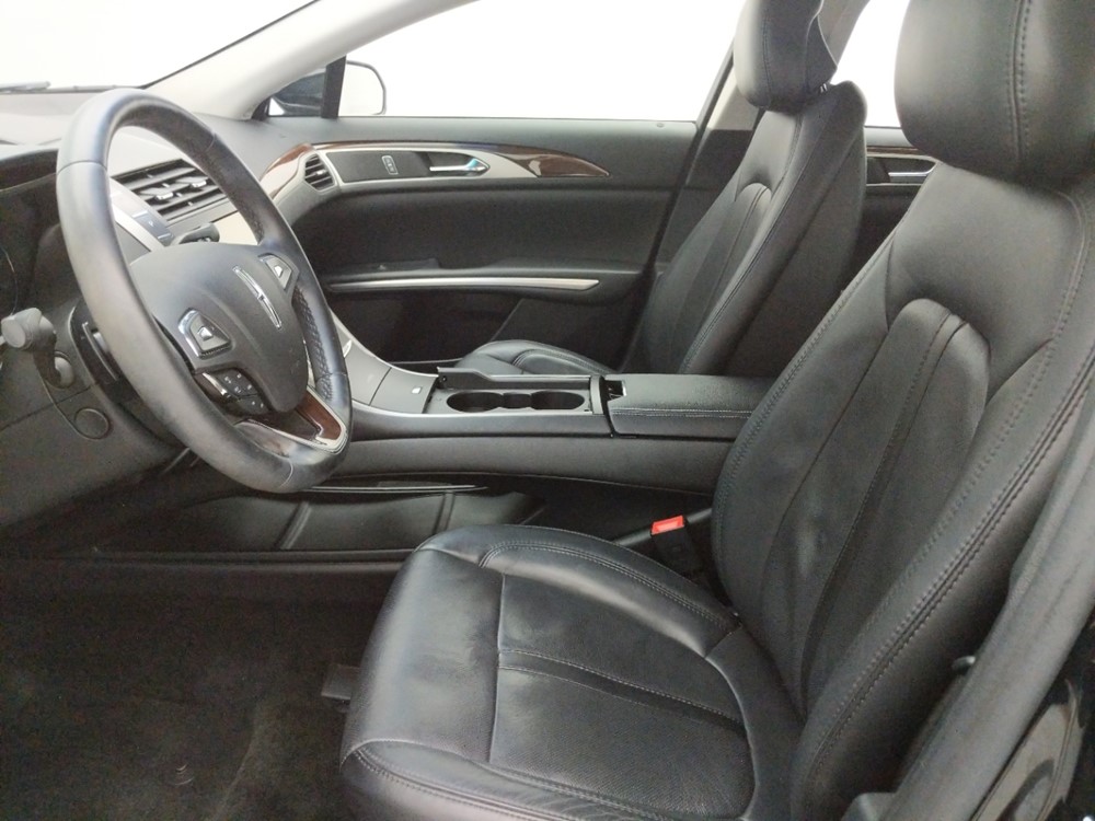 2016 Lincoln MKZ - Driver Front Seat