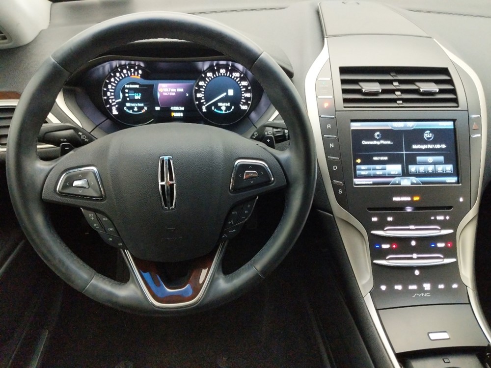 2016 Lincoln MKZ - Driver Dash