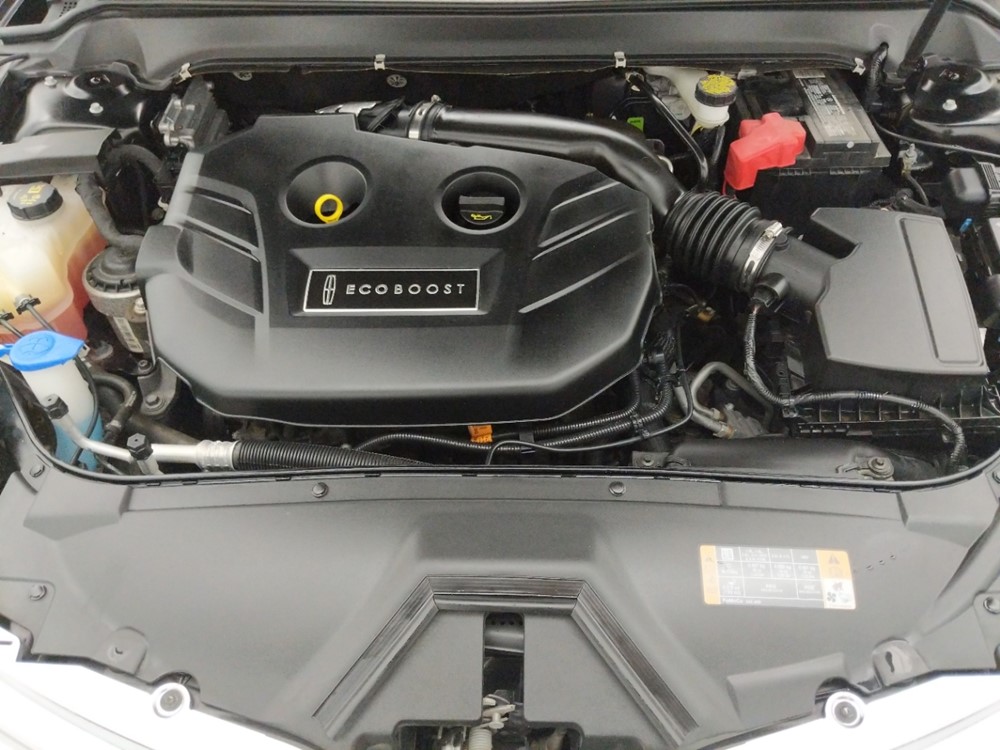 2016 Lincoln MKZ - Engine