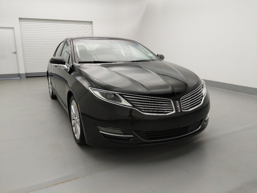 2016 Lincoln MKZ - Passenger Front Hood