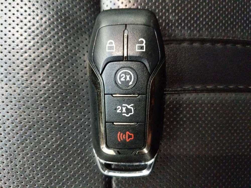 2016 Lincoln MKZ - Keys