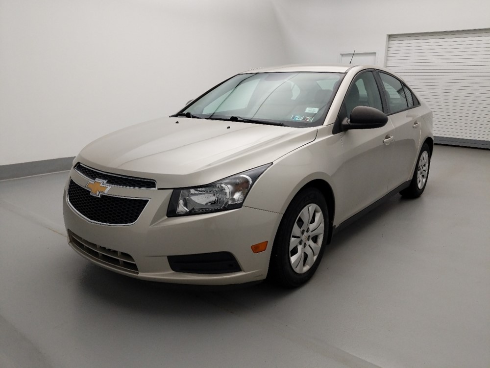 Used 2014 Chevrolet Cruze Driver Front Bumper