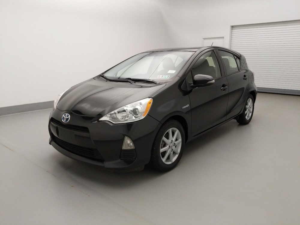Used 2013 Toyota Prius Driver Front Bumper