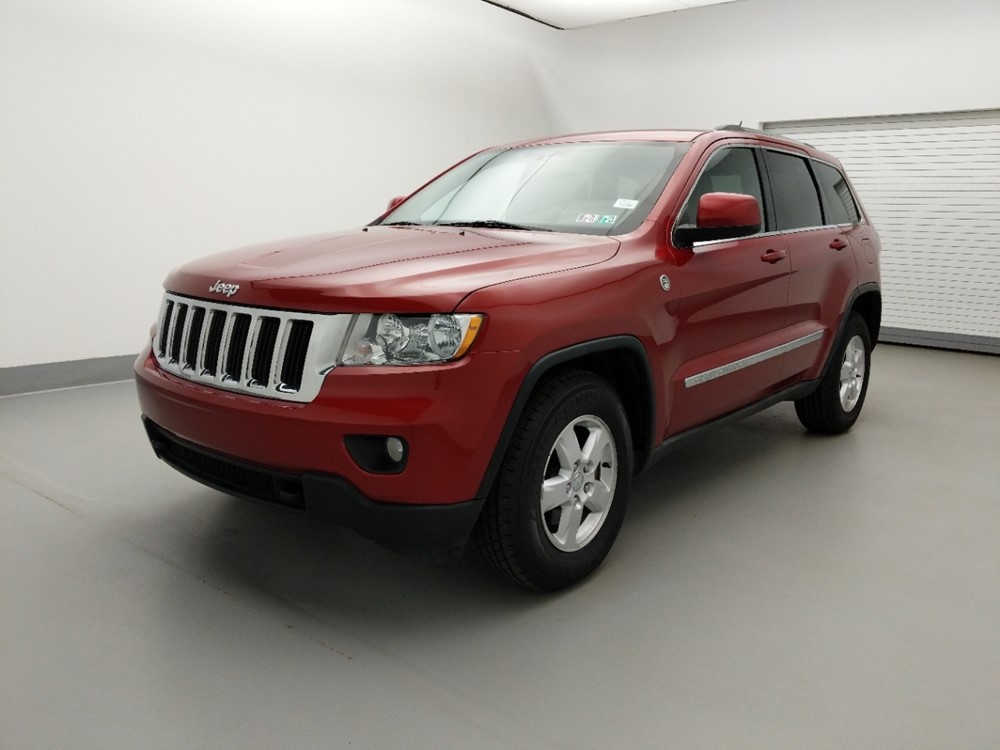 Used 2011 Jeep Grand Cherokee Driver Front Bumper