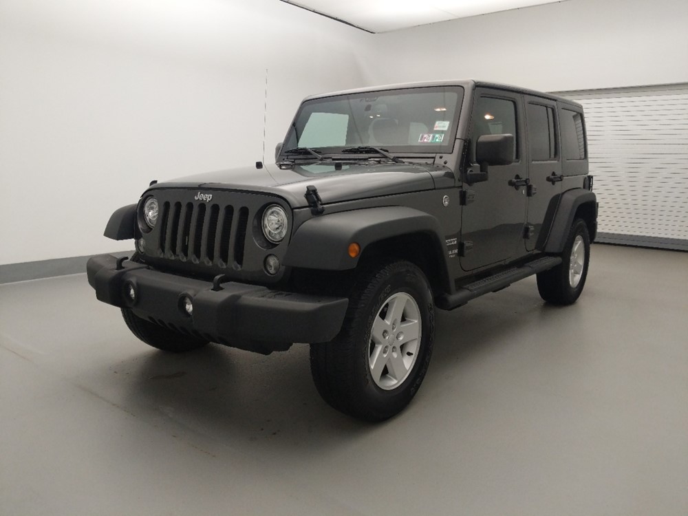 Used 2017 Jeep Wrangler Driver Front Bumper
