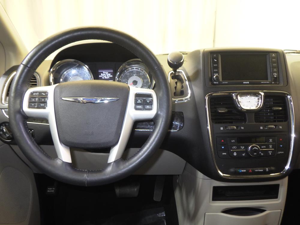2014 Chrysler Town and Country - Driver Dash