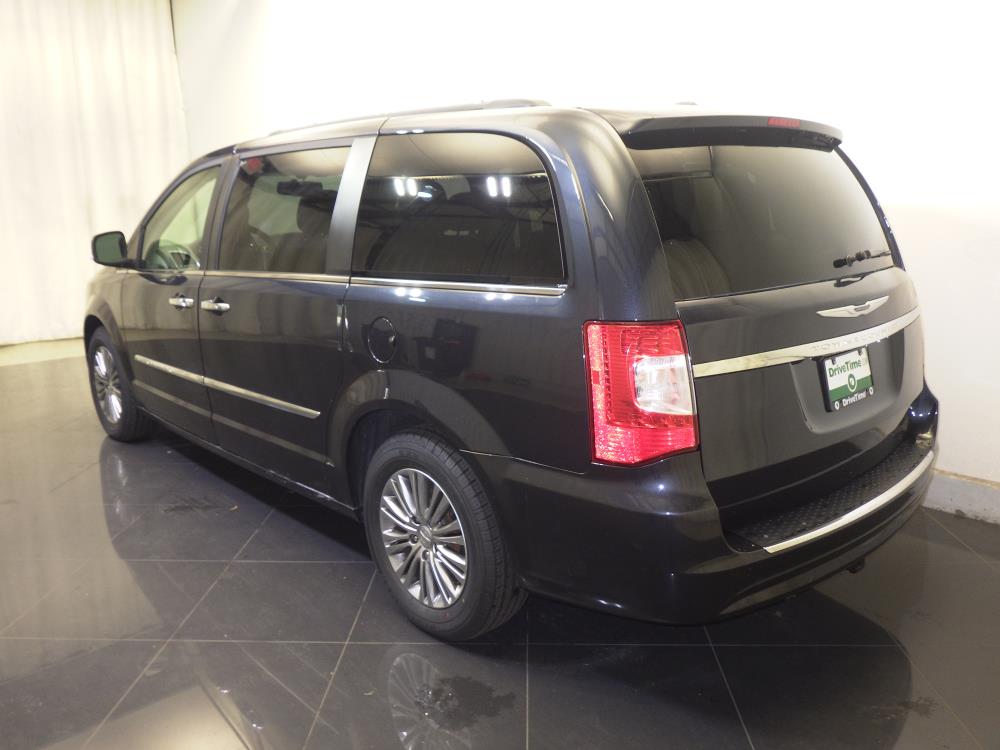 2014 Chrysler Town and Country - Driver Rear Side