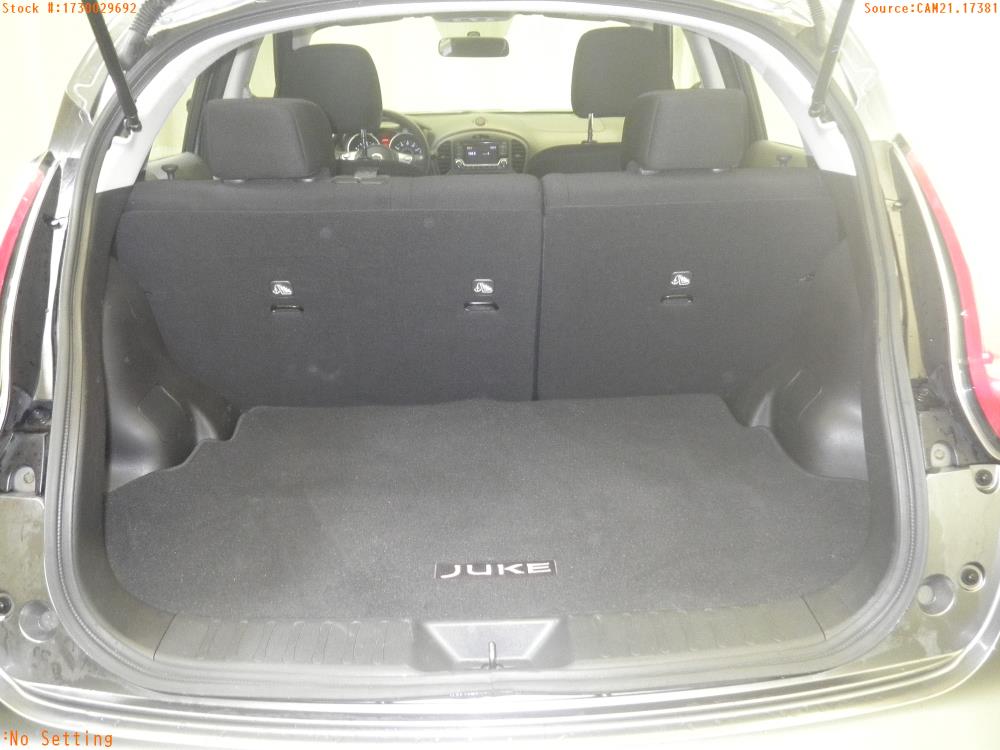 2016 Nissan JUKE - Trunk