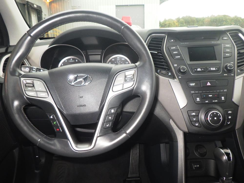2014 Hyundai Santa Fe - Driver Dash