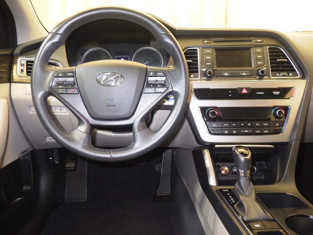 2015 Hyundai Sonata - Driver Dash