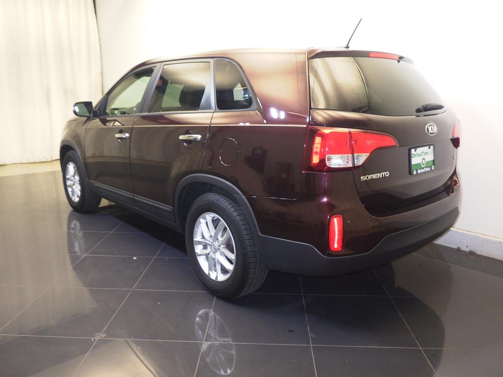 2015 Kia Sorento - Driver Rear Side
