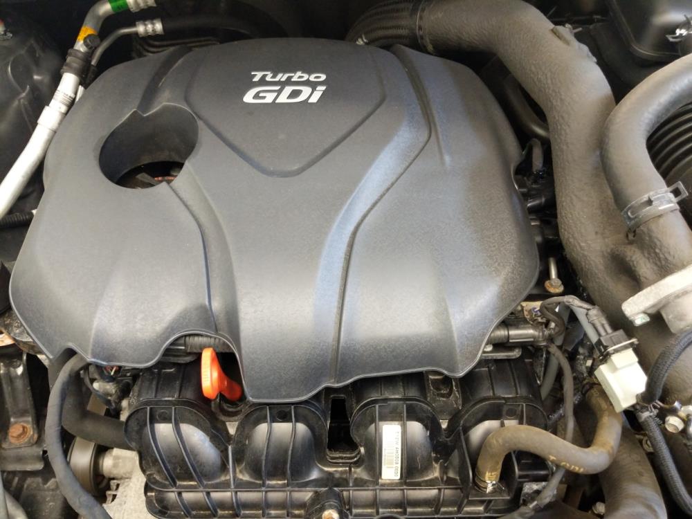 2014 Kia Sportage - Engine