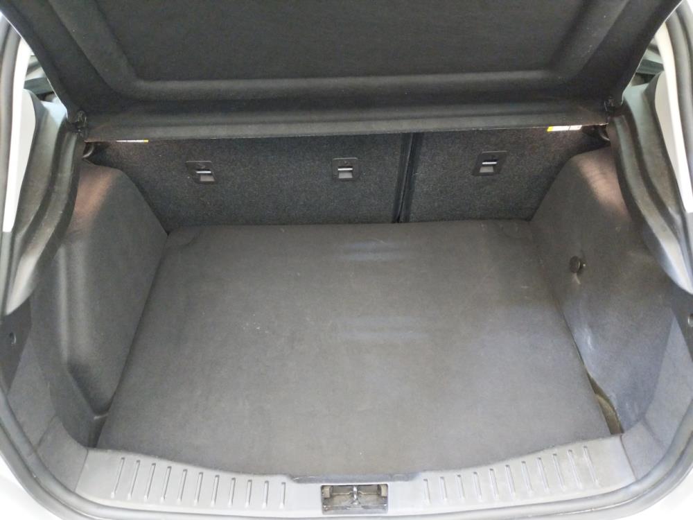 2016 Ford Focus - Trunk