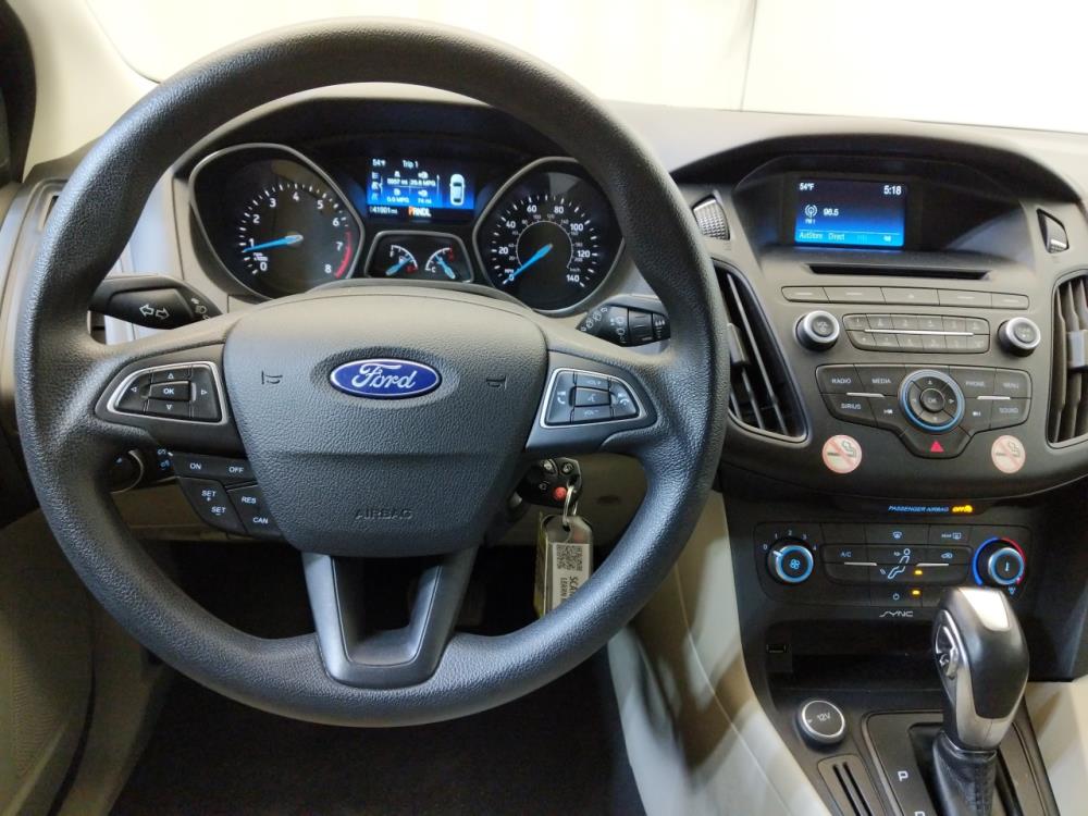 2016 Ford Focus - Driver Dash