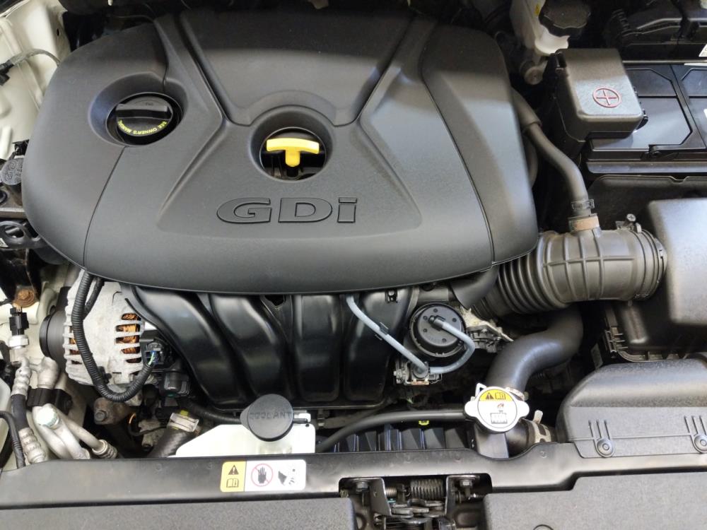 2015 Kia Forte - Engine