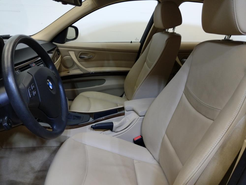 2010 BMW 328i - Driver Front Seat