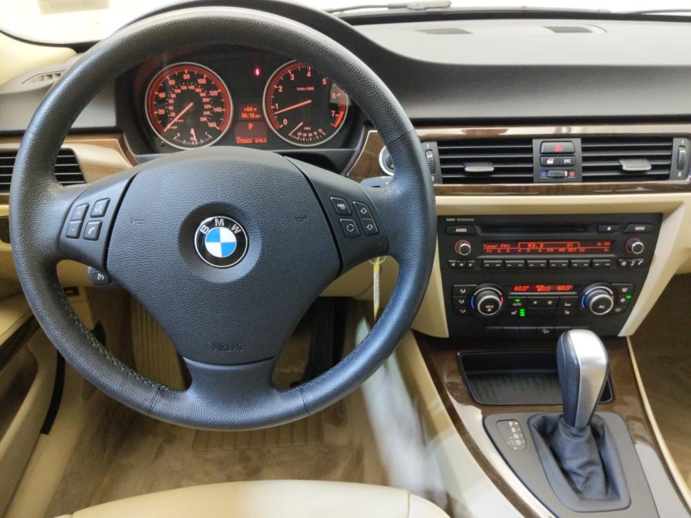 2010 BMW 328i - Driver Dash