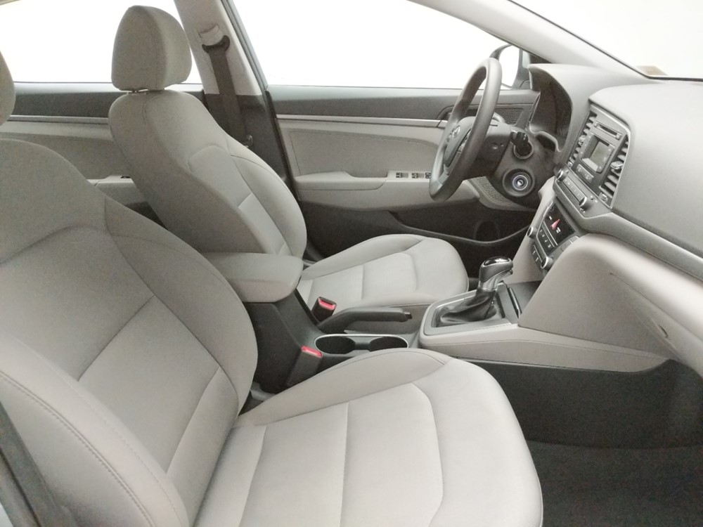 2017 Hyundai Elantra - Passenger Front Seat