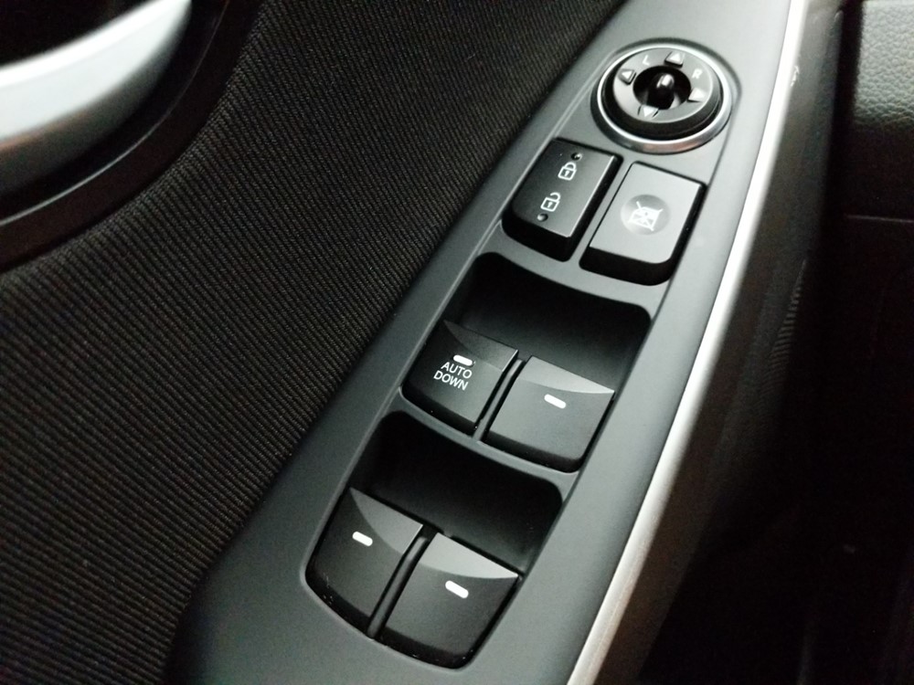 2017 Hyundai Elantra - Driver Power Windows/Lock Control