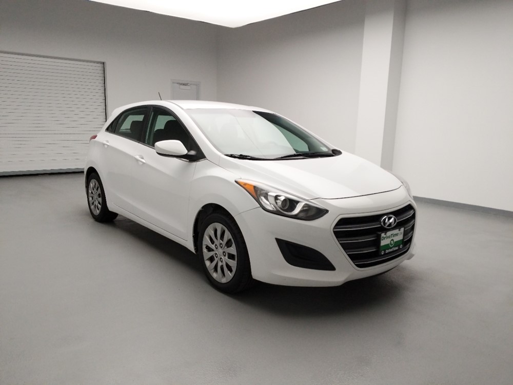 2017 Hyundai Elantra - Passenger Front Bumper