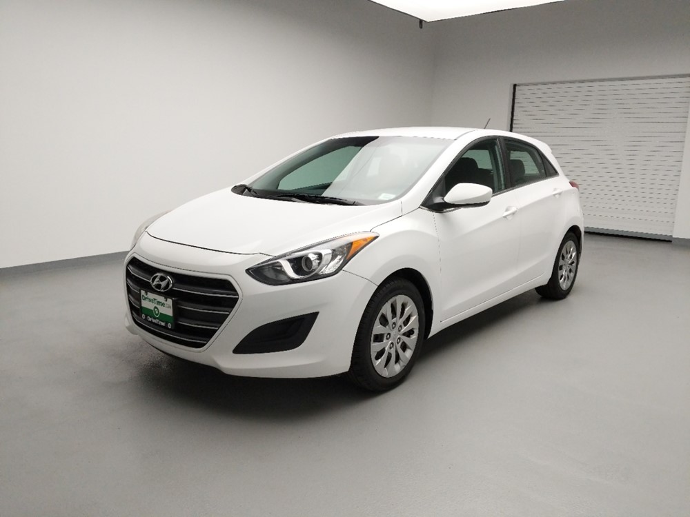 2017 Hyundai Elantra - Driver Front Bumper