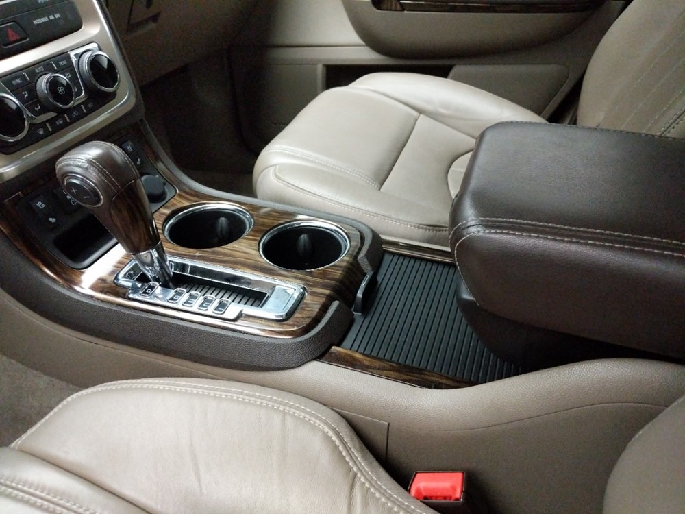 2013 GMC Acadia - Center Console/Cup Holders
