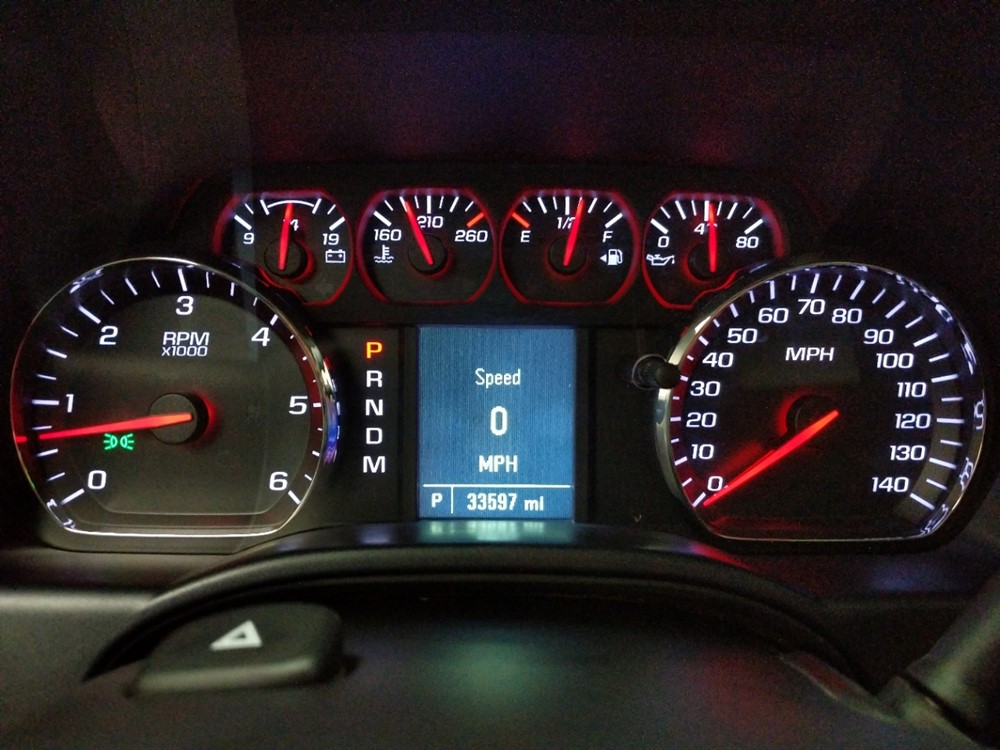 2016 GMC Sierra 1500 - Odometer Close Up