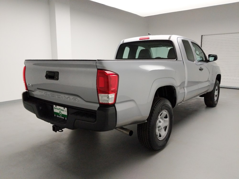 2017 Toyota Tacoma - Passenger Rear Bumper