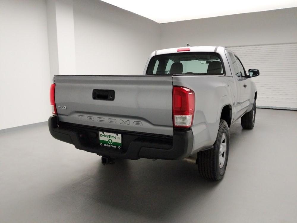 2017 Toyota Tacoma - Passenger Rear Trunk