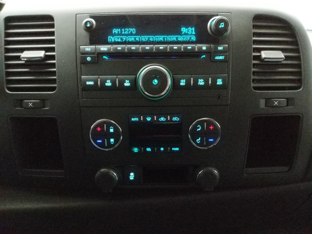 2013 Chevrolet Silverado 1500 - Stereo Package
