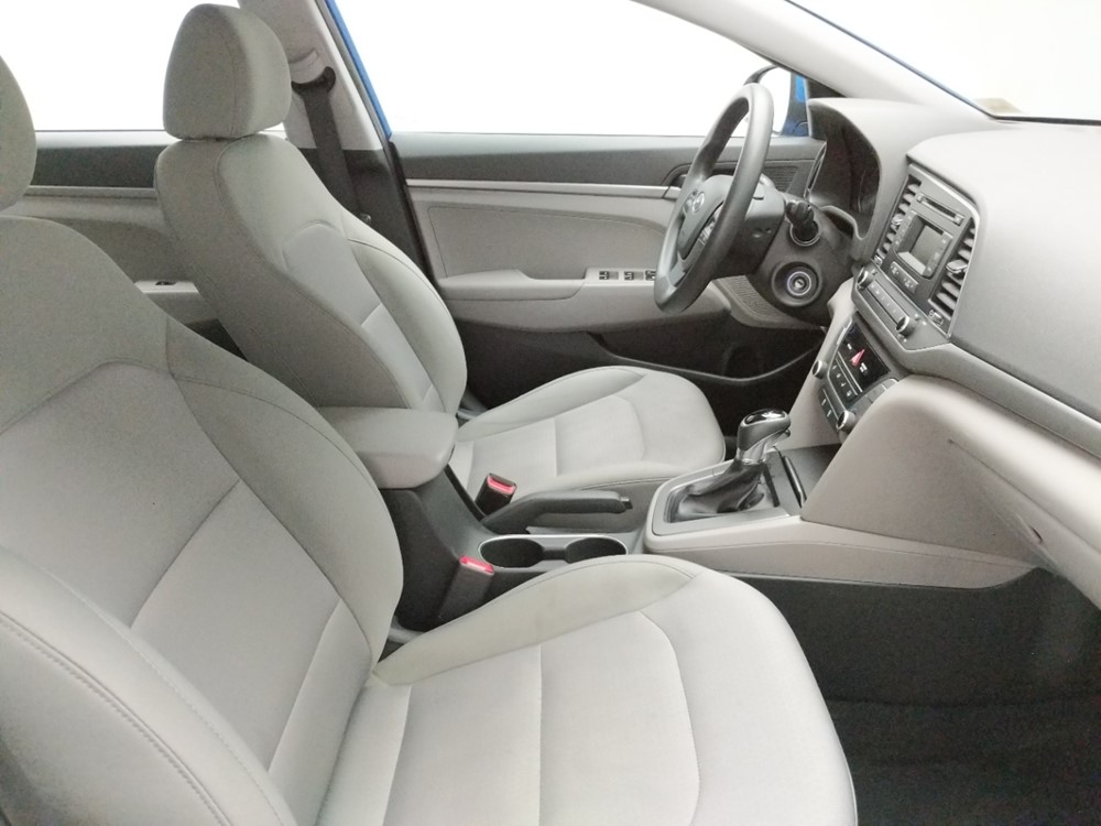 2017 Hyundai Elantra - Passenger Front Seat